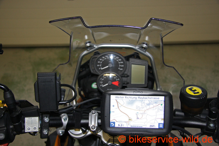 Garmin Zumo 590 Garmin Zumo 590